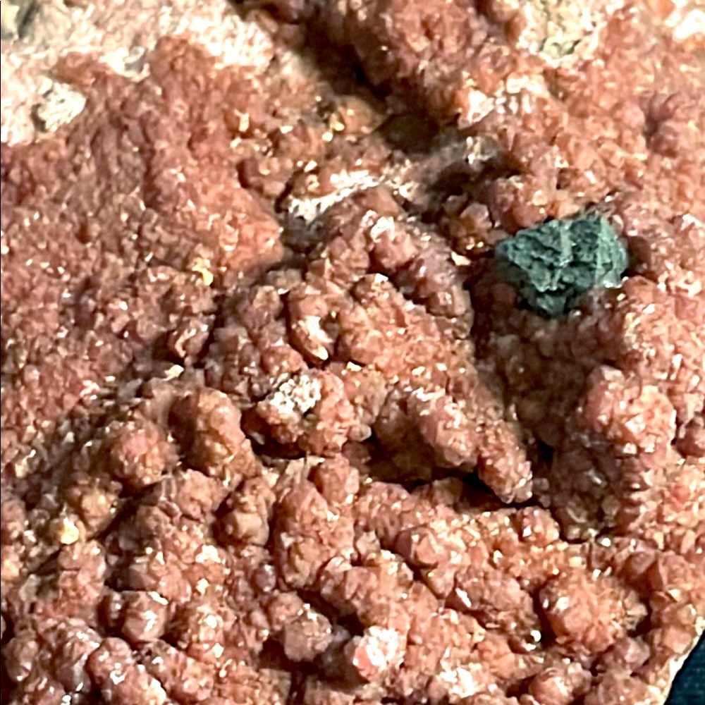 Natural Garnet crystals with Rare Hausmannite specimen